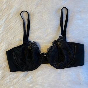 Victoria's Secret Women's Size 34D Bra